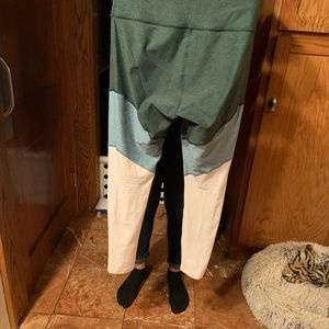 Outdoor voices leggings Medium